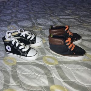 Converse baby crib shoes